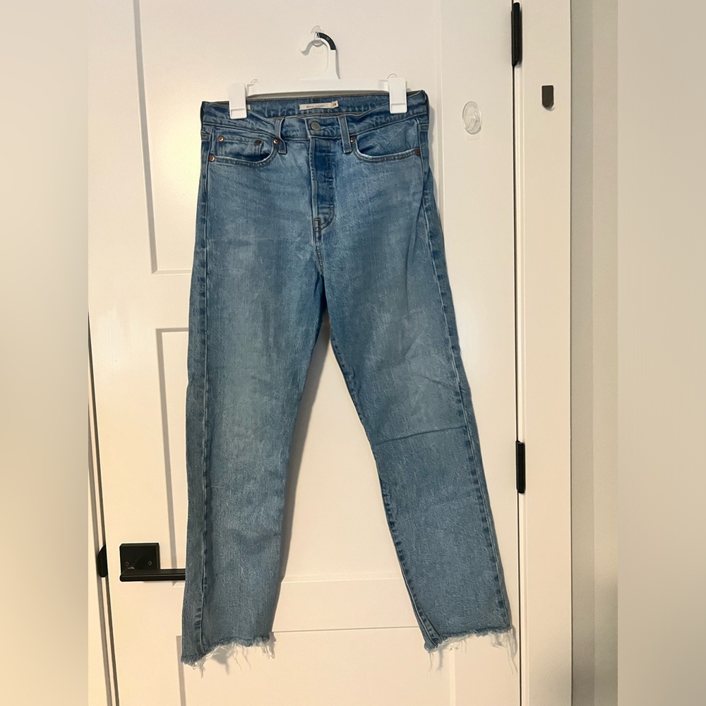 Levi women wedgie straight jeans